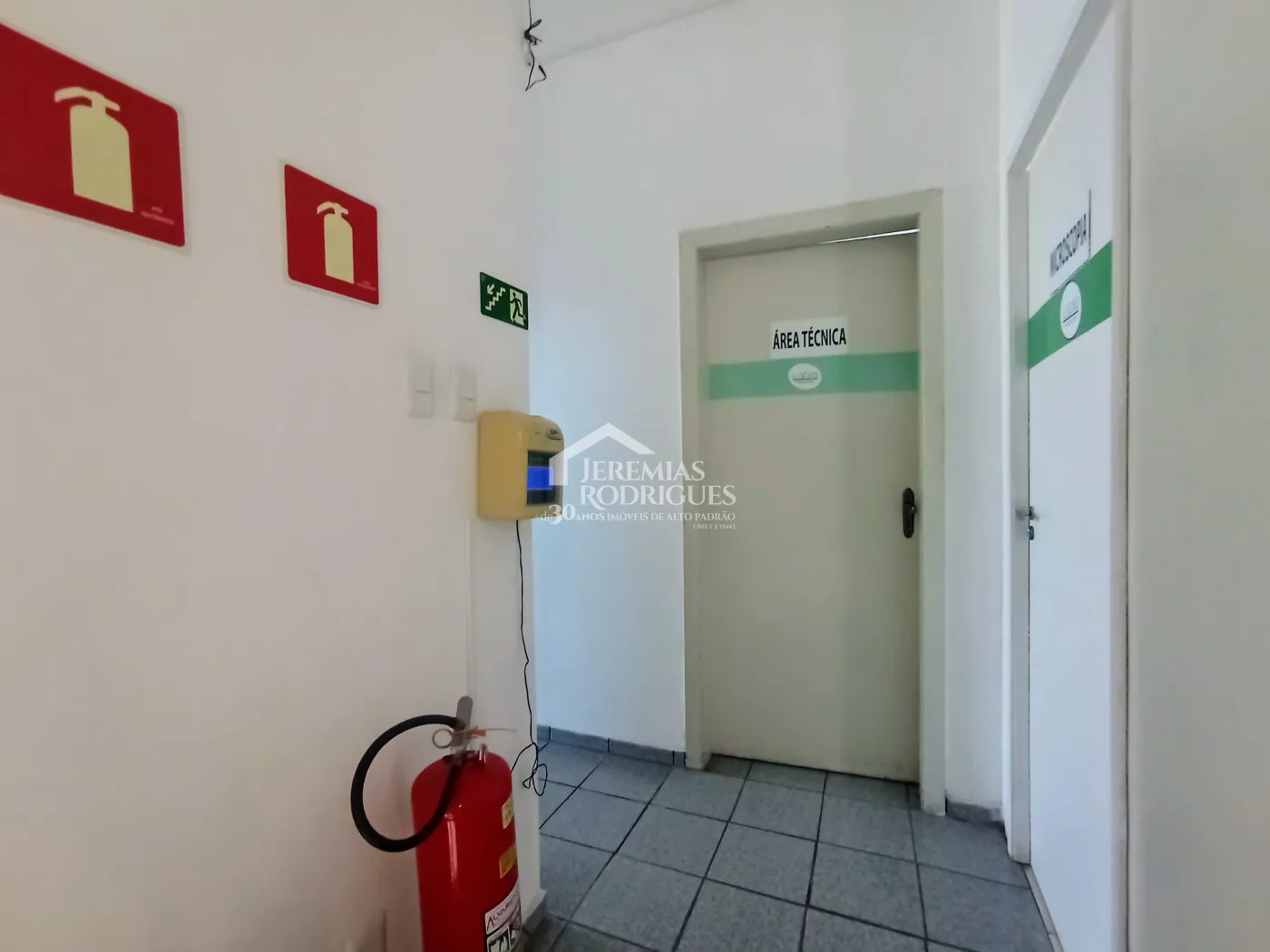 Ponto comercial para venda com 161 m² no bairro São Benedito em Pindamonhangaba/SP