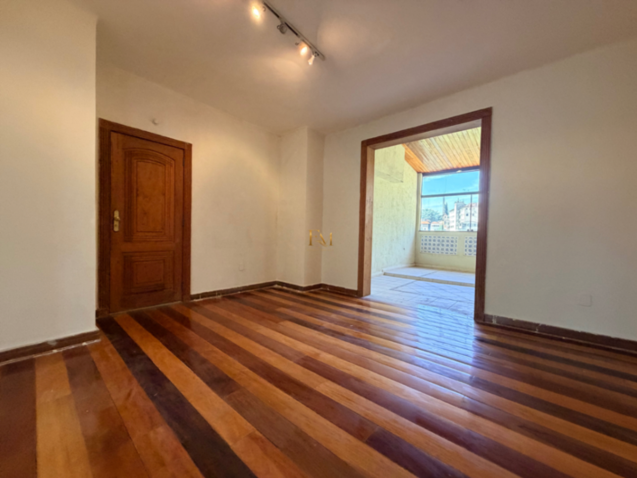 Cobertura única à venda em Santa Teresa: joia bruta triplex com 5 quartos, piscina, área gourmet, r — foto 37