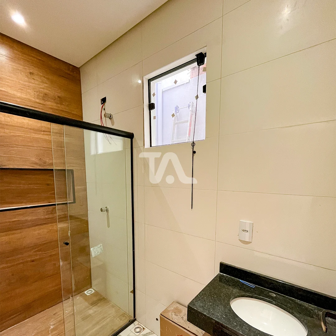 Casa Nova à Venda no Parque das Palmeiras | 2 Dorms (1 Suíte) em Pindamonhangaba