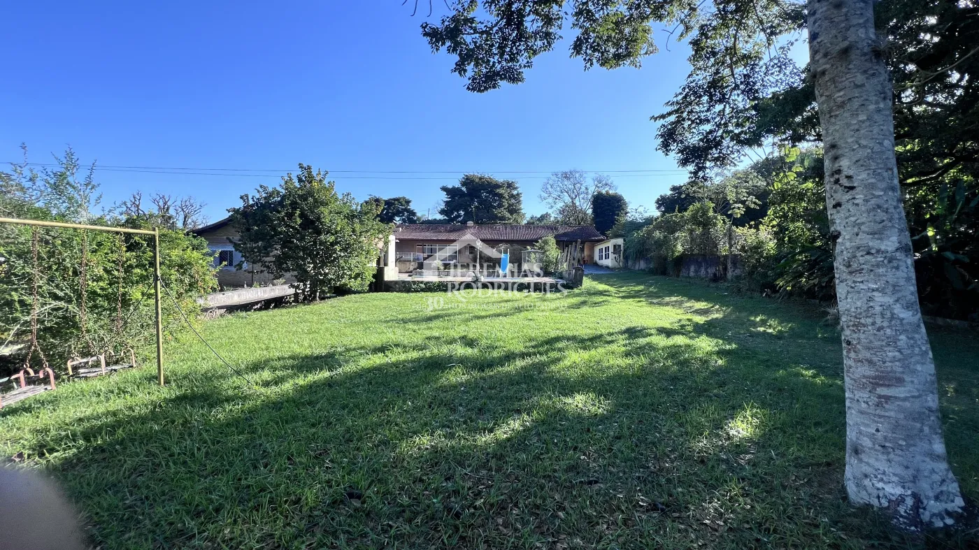 Chácara com 12 dormitórios, 900 m² - Guedes - Tremembé/SP