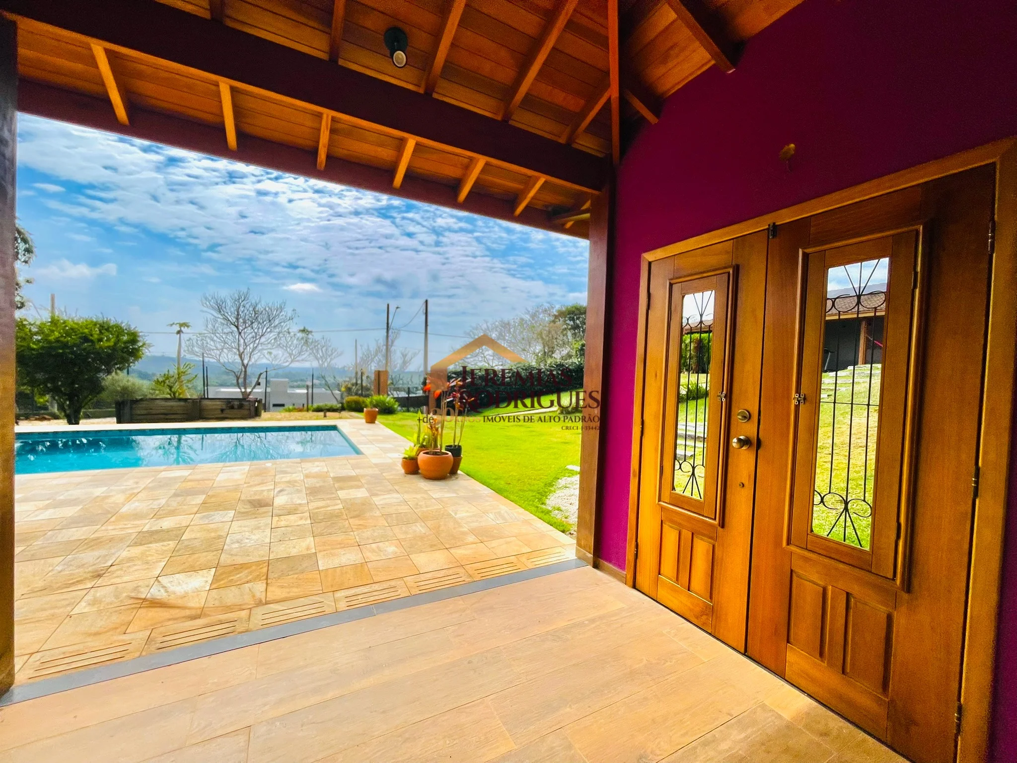 Casa à venda no  Residencial Reserva Altos do Cataguá em Taubaté/SP.