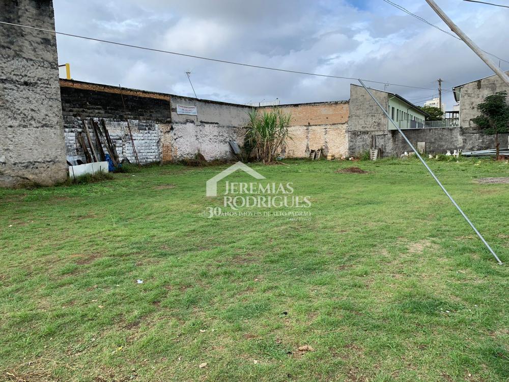 Terreno com 1.491 m² - Vila Edmundo - Taubaté/SP