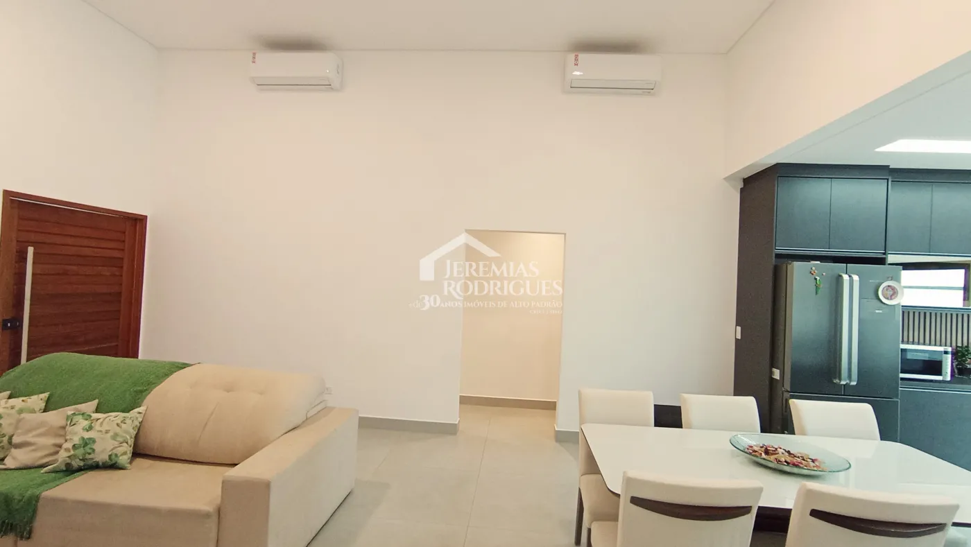 Casa à venda com 3 suítes no Condomínio Terrazzo Di Itália em Taubaté/SP.
