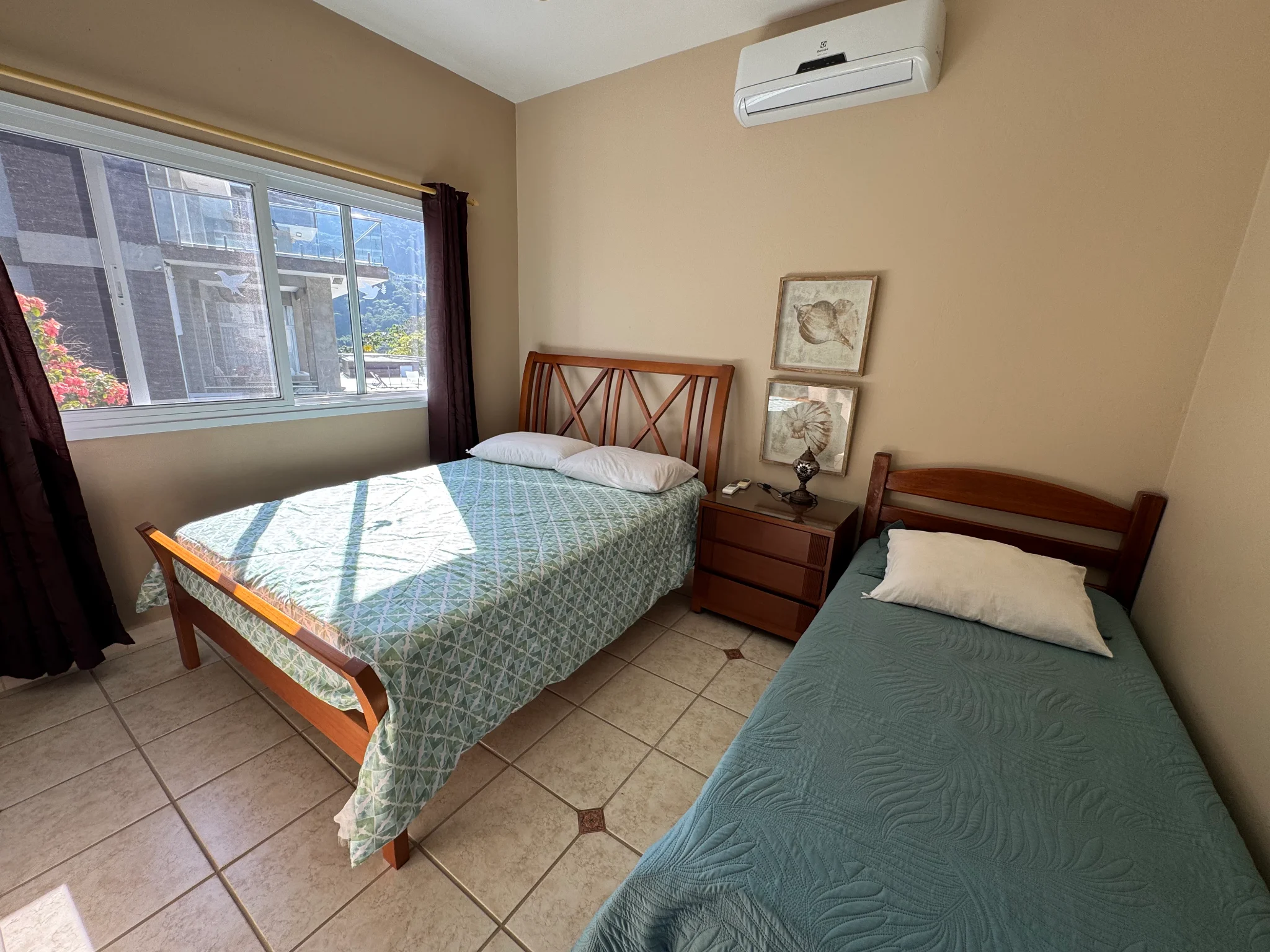 Casa à venda com 6 suítes no Condomínio Caçandoca em Ubatuba/SP