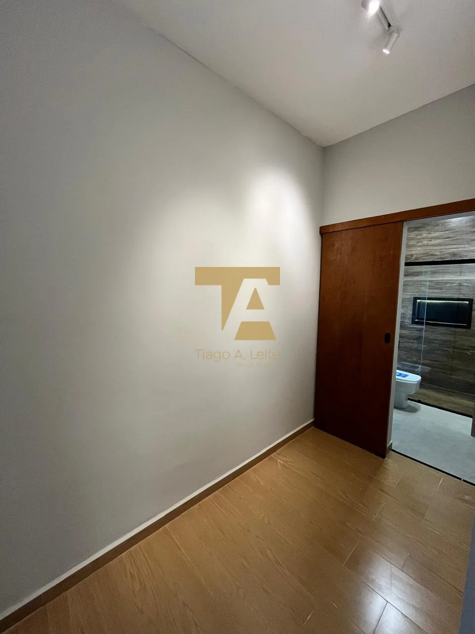 Casa à Venda no Loteamento Flamboyant Pindamonhangaba SP | 3 Quartos com Suíte e Closet — foto 12