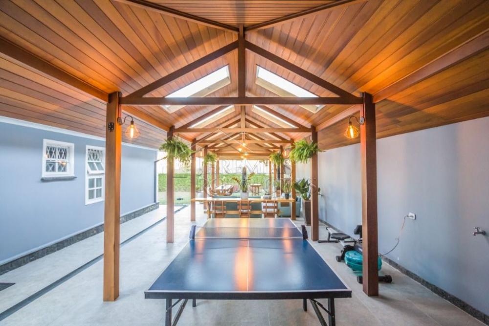 Casa à venda por R$ 3.200.000,00 - Campos do Jordão/SP