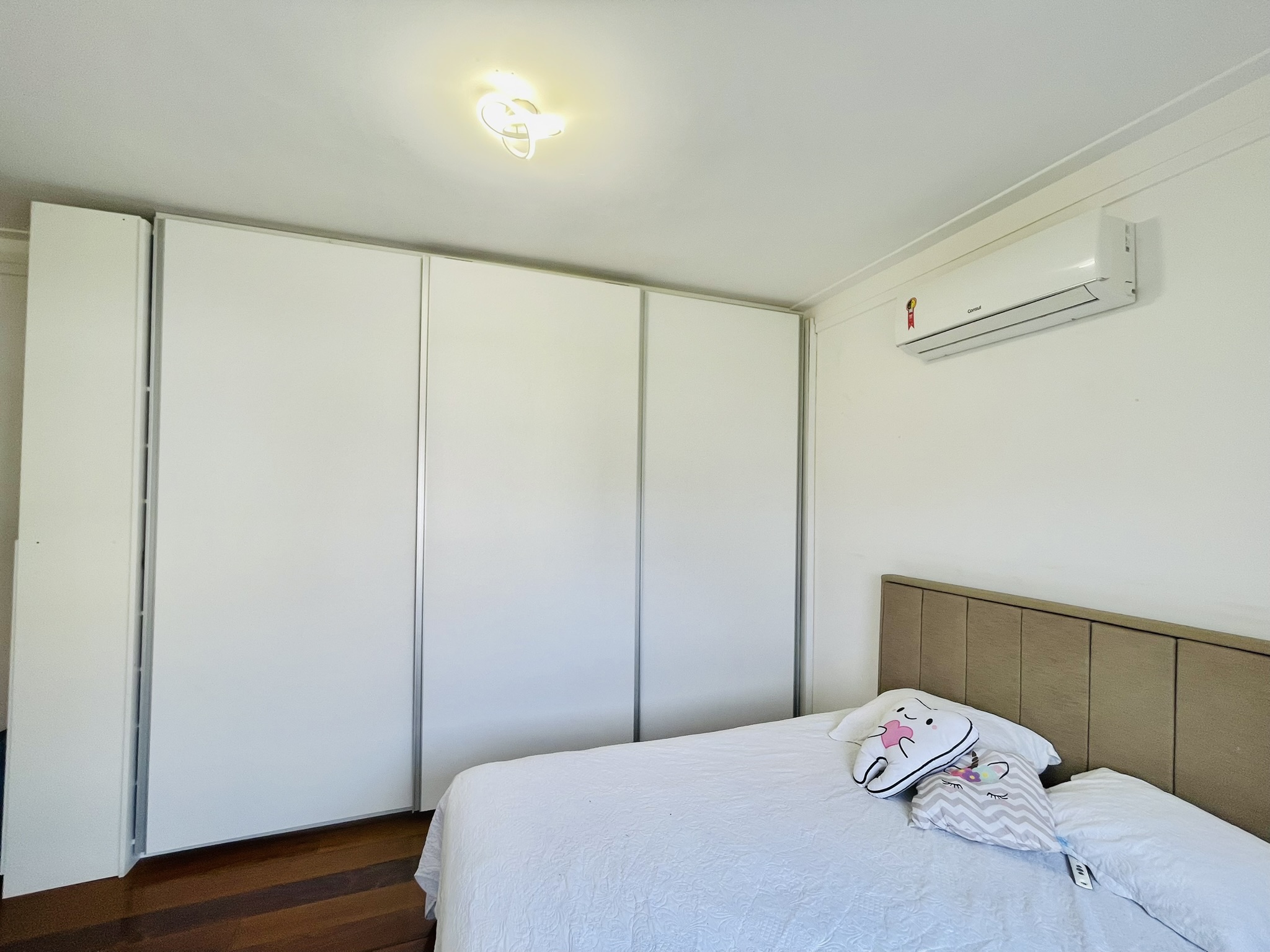 Casa para venda com 4 dormitórios no Condomínio Campos Do Conde I em Tremembé/SP