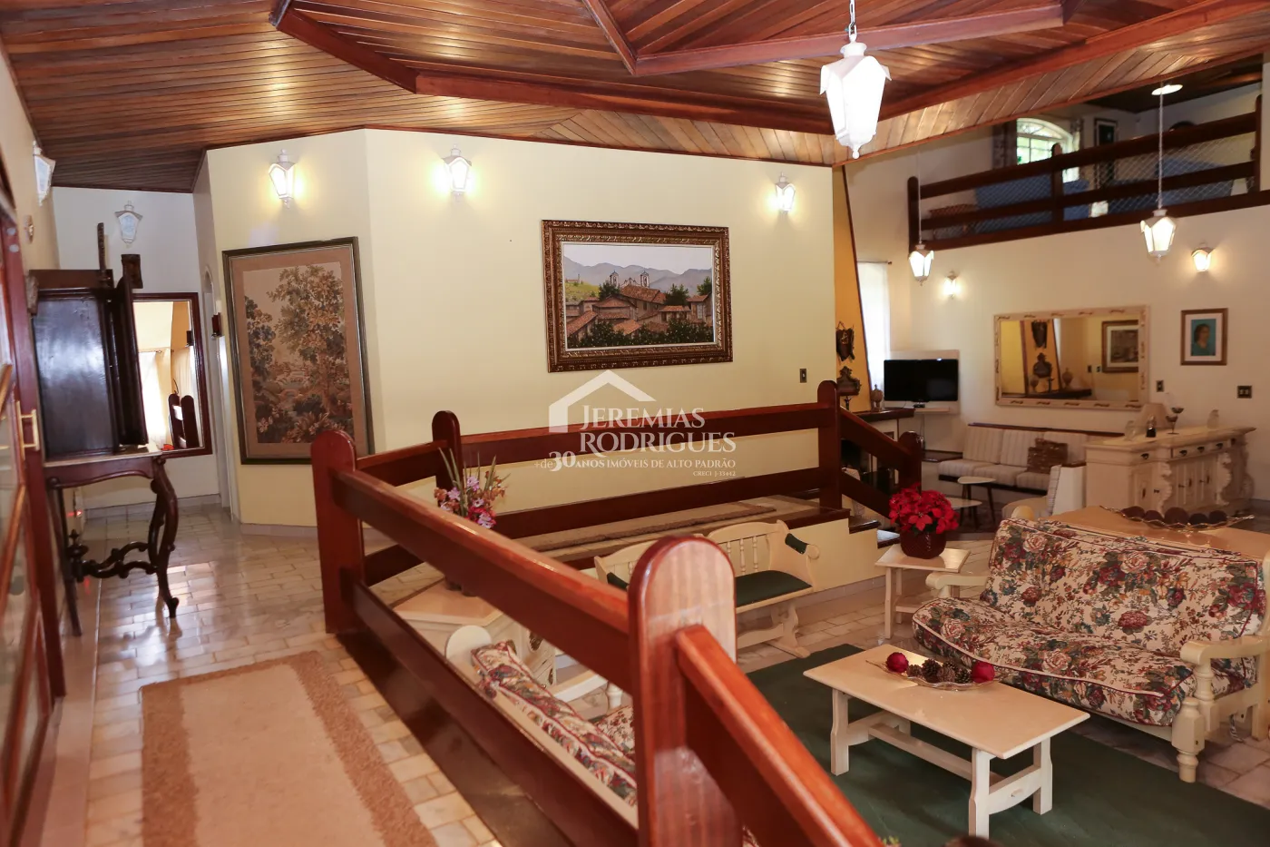 Chácara à venda no bairro do Sapucaí, em Sapucaí-Mirim/MG.