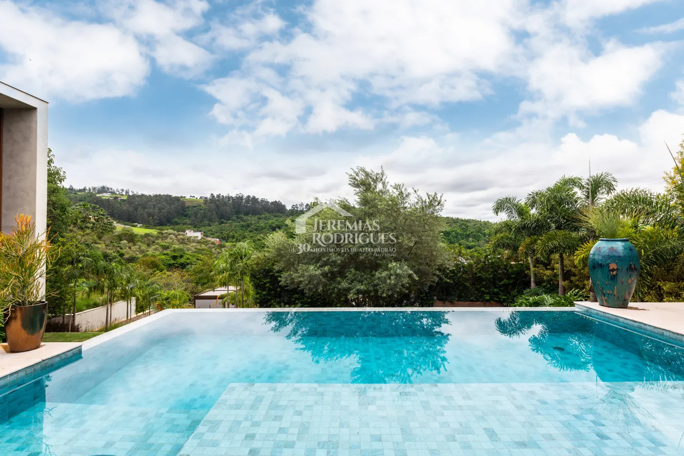 Casa para venda com 4 suítes no Condomínio Fazenda Dona Carolina em Itatiba/SP