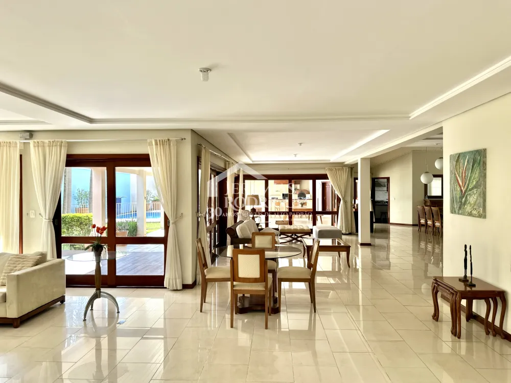 Casa com 4 quartos, 617 m² - Condomínio Taubaté Village - Taubaté/SP