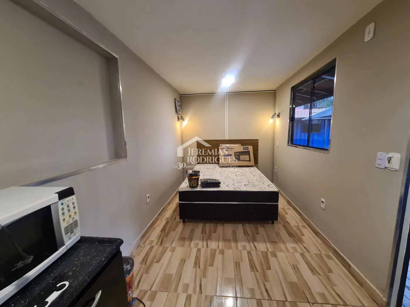 Casa com 4 dormitórios, 265 m² -  Alto do Capivari - Campos do Jordão /SP