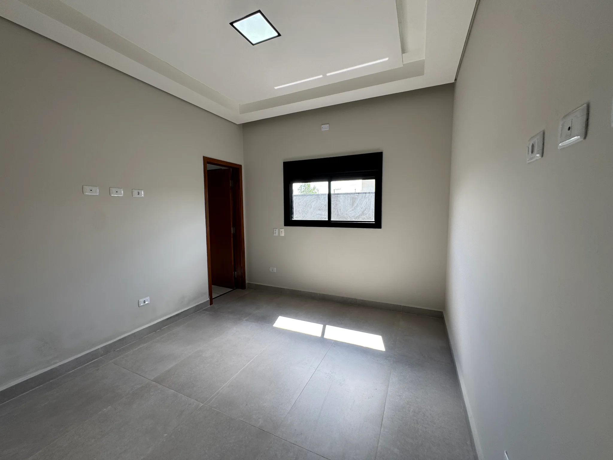 Casa para locação no Condomínio Villa di Vitta em Taubaté/SP. 