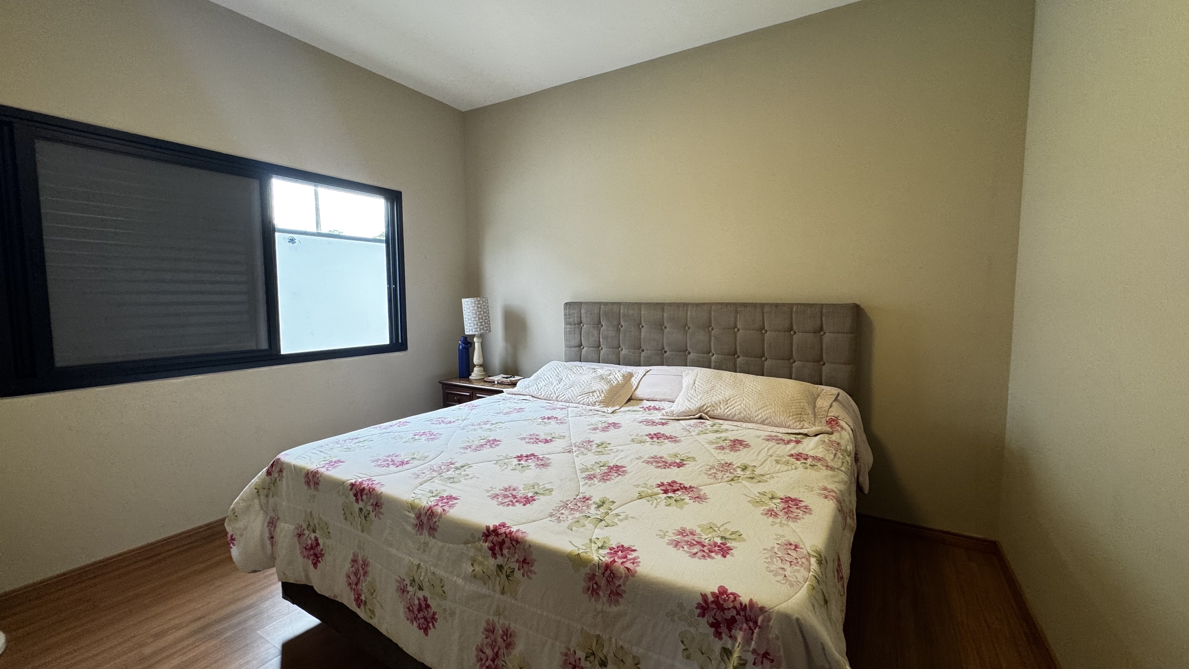 Casa à venda com 3 dormitórios no Condomínio Reserva Bonsucesso em Pindamonhangaba/SP.