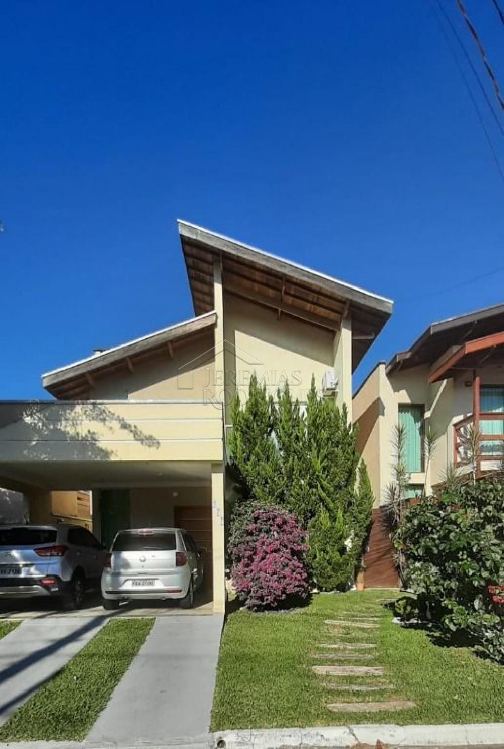 Casa com 3 quartos, 210 m² - Campos do Conde Louvre - Tremembé/SP