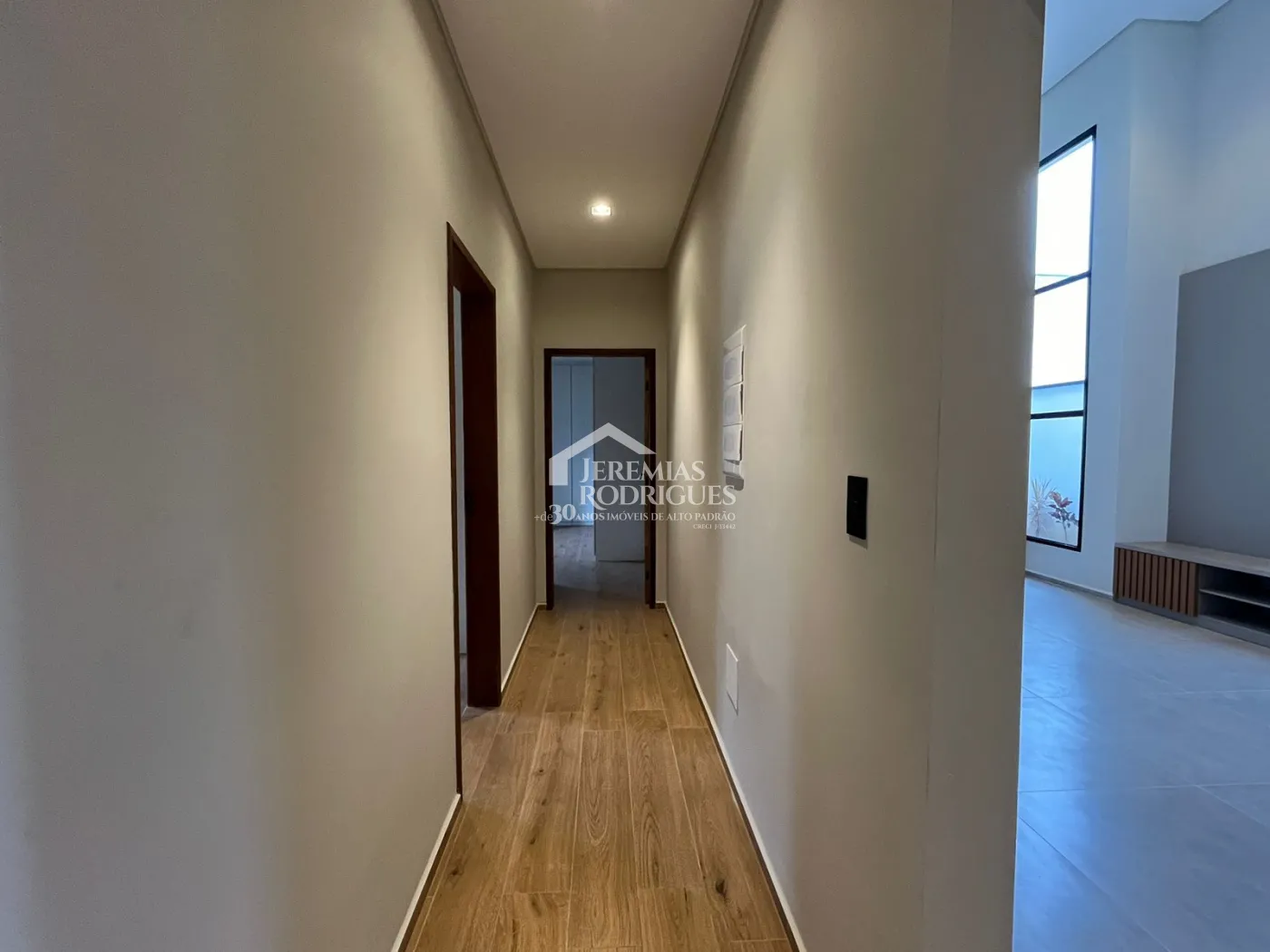 Casa à venda com 3 suítes no Condomínio Cyrela Landscape em Taubaté/SP.