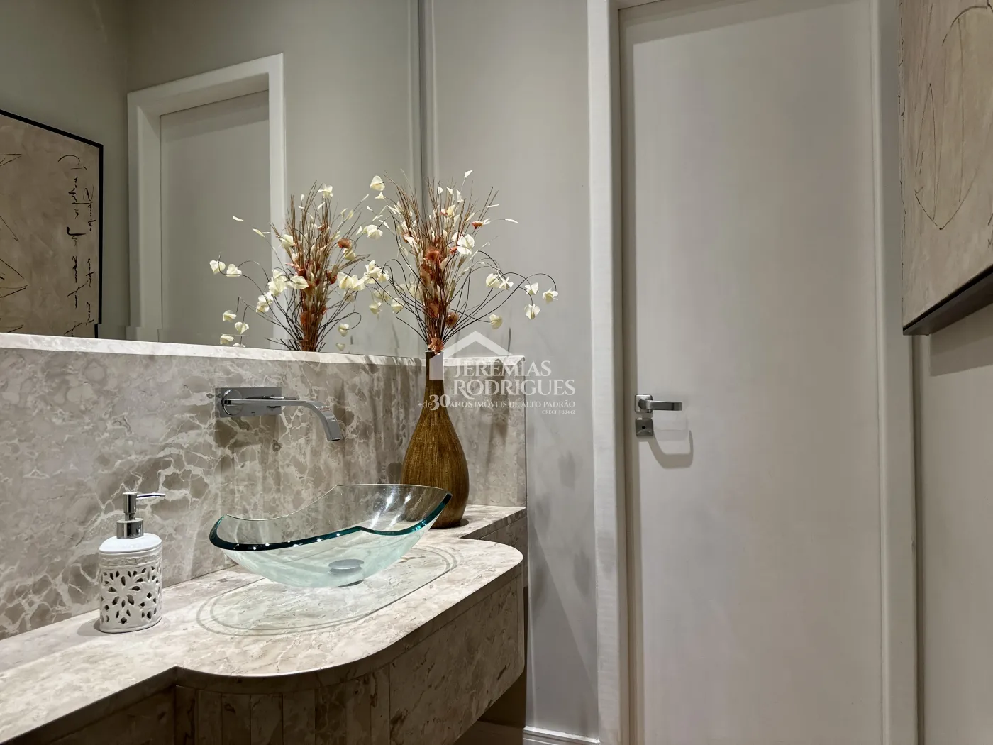 Apartamento com 2 dormitórios, 171 m² - Edifício Solar dos Juritis - Taubaté/SP.