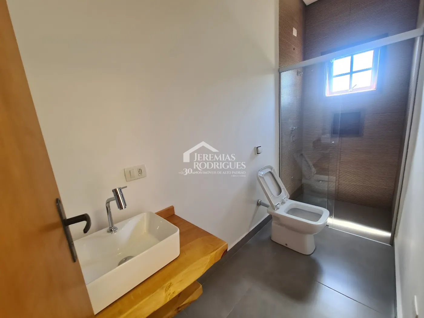 Casa para venda com 6 suítes no Capivari em Campos do Jordão/SP