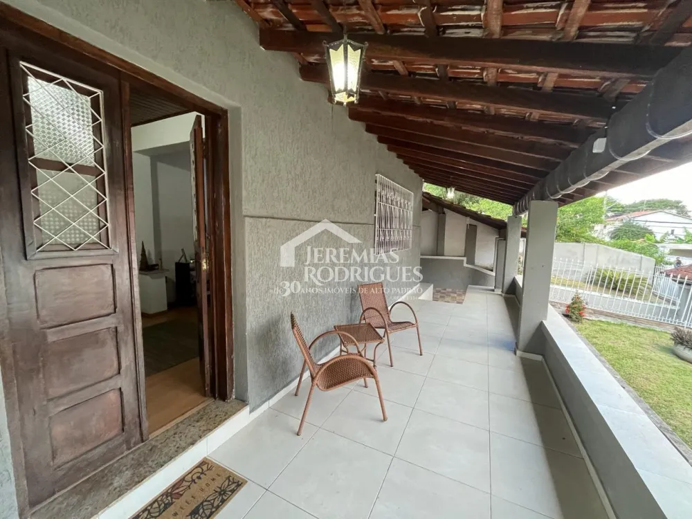 Casa com 3 dormitórios, 235 m² - Centro - Pindamonhangaba/SP