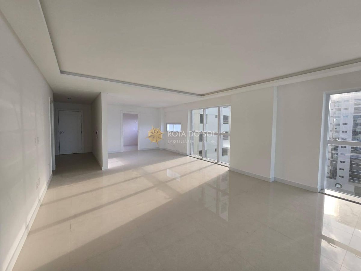 Grand Provence Apartamento Vista Mar 4 Suítes Meia Praia Itapema SC