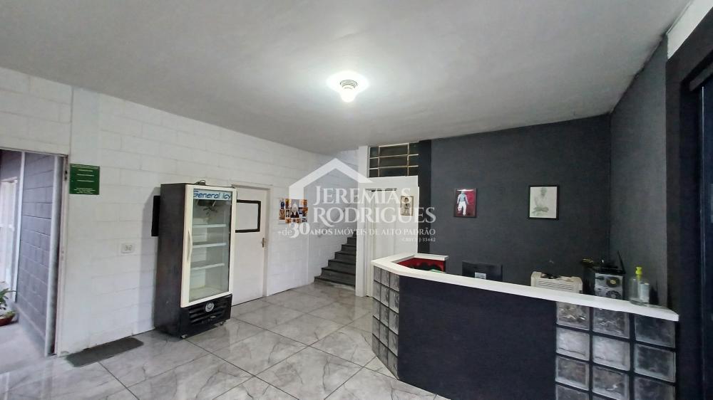 Prédio comercial à venda no Parque São Domingos!