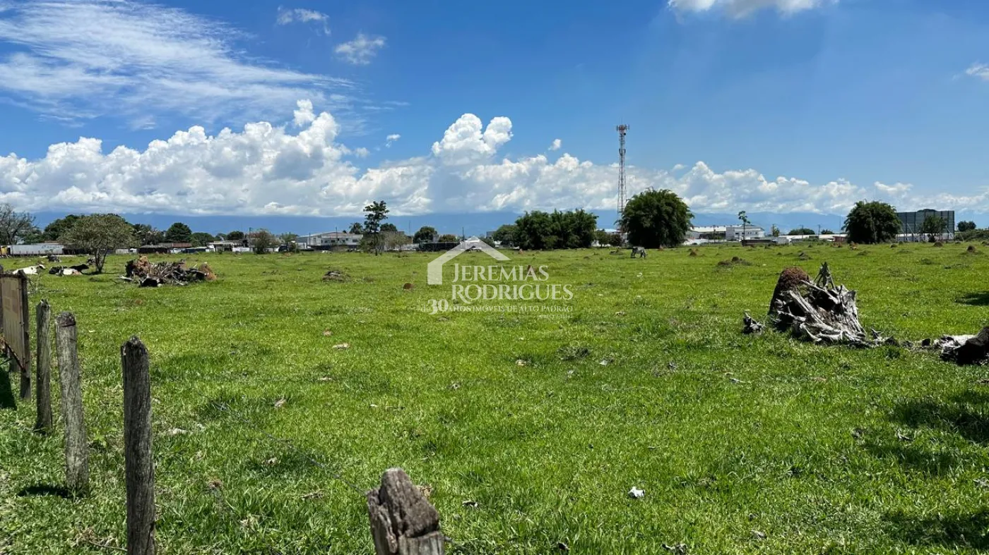 Terreno comercial de 123000 m² para alugar por R$ 30.000,00 - Pindamonhangaba/SP