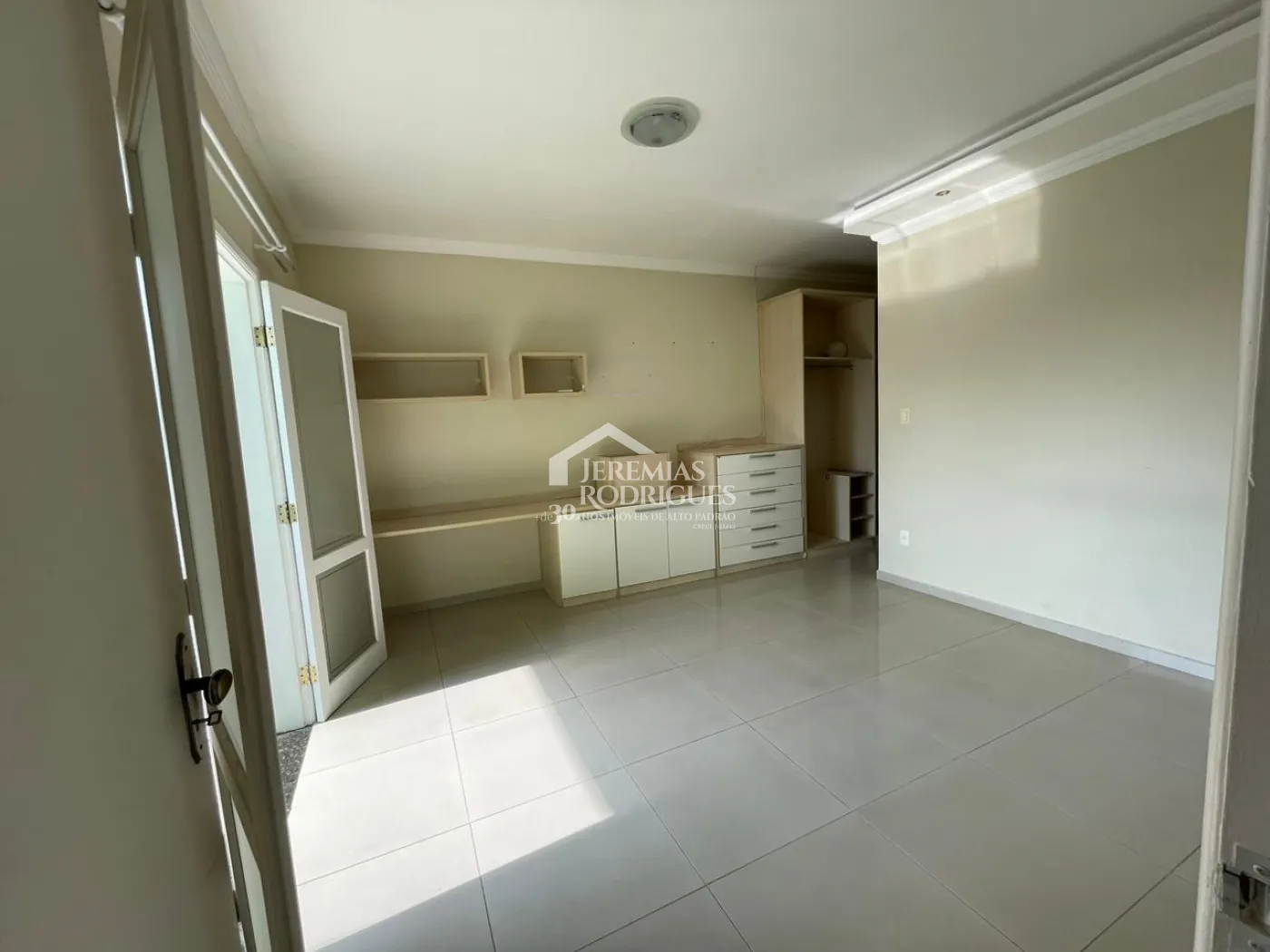 Casa com 3 dormitórios, 379 m² - Condomínio Real Ville - Pindamonhangaba/SP