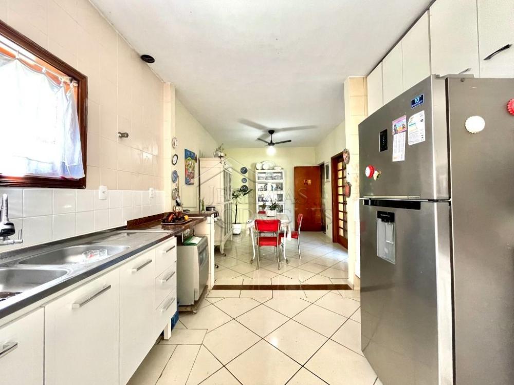 Casa à venda por R$ 2.000.000,00 - Tremembé/SP
