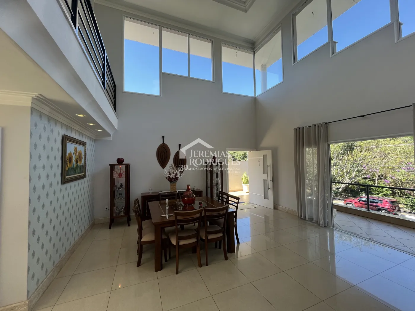 Casa à venda no Condomínio Colonial Village I em Pindamonhangaba/SP