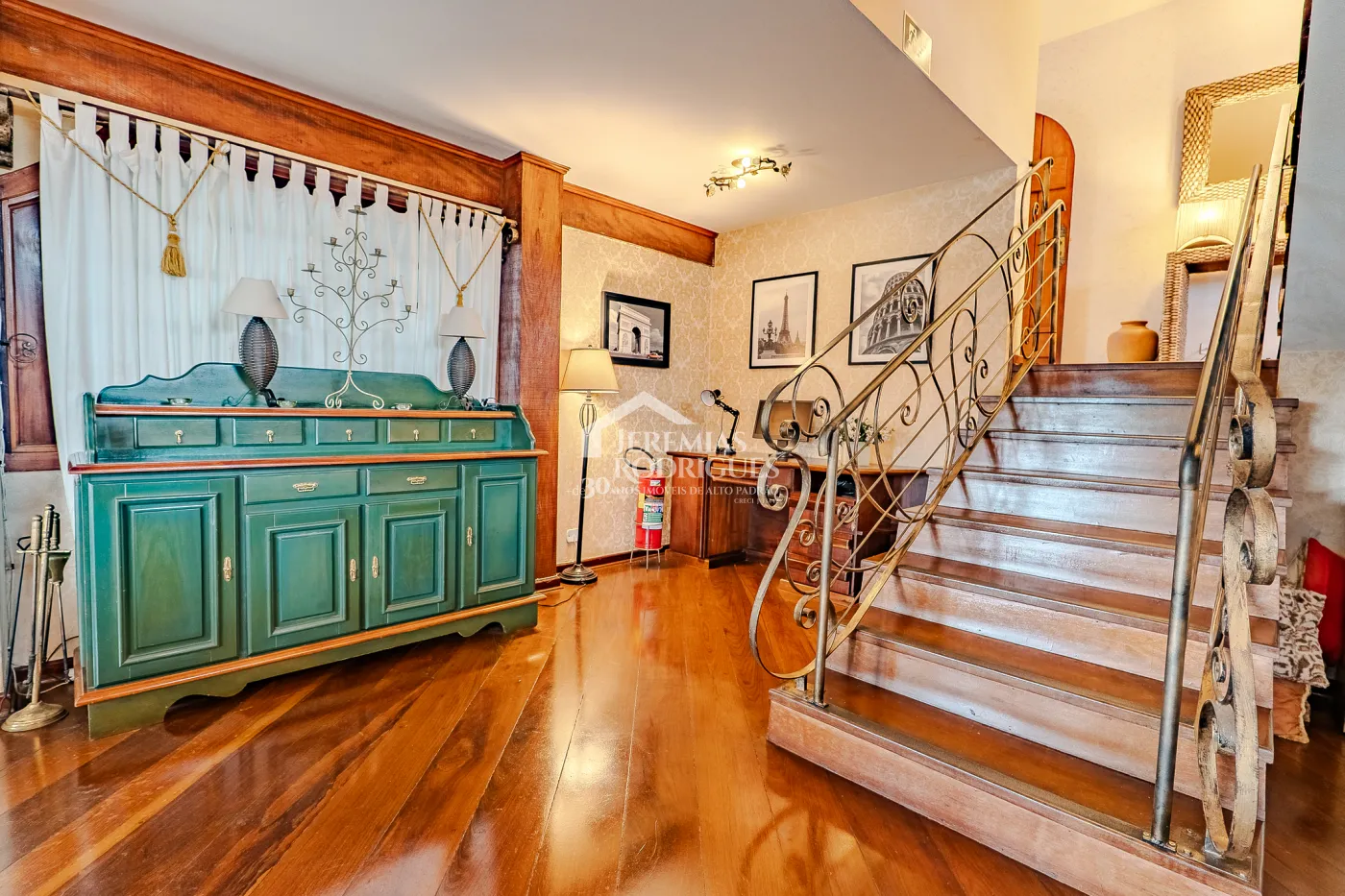 Pousada à venda com Exclusividade com 14 suítes no Casablanca Hotel Boutique em Campos do Jordão/SP