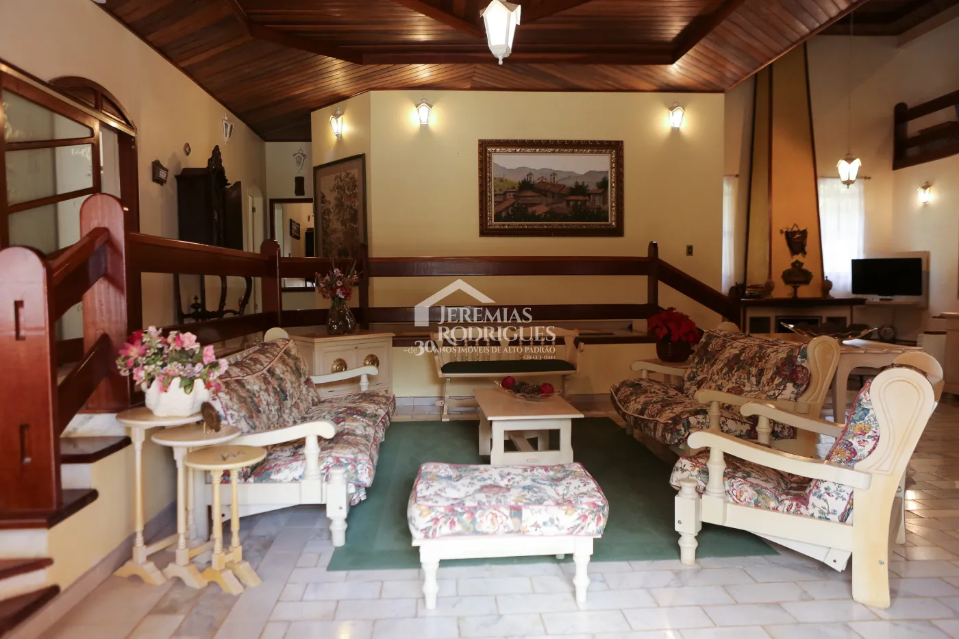 Chácara à venda no bairro do Sapucaí, em Sapucaí-Mirim/MG.