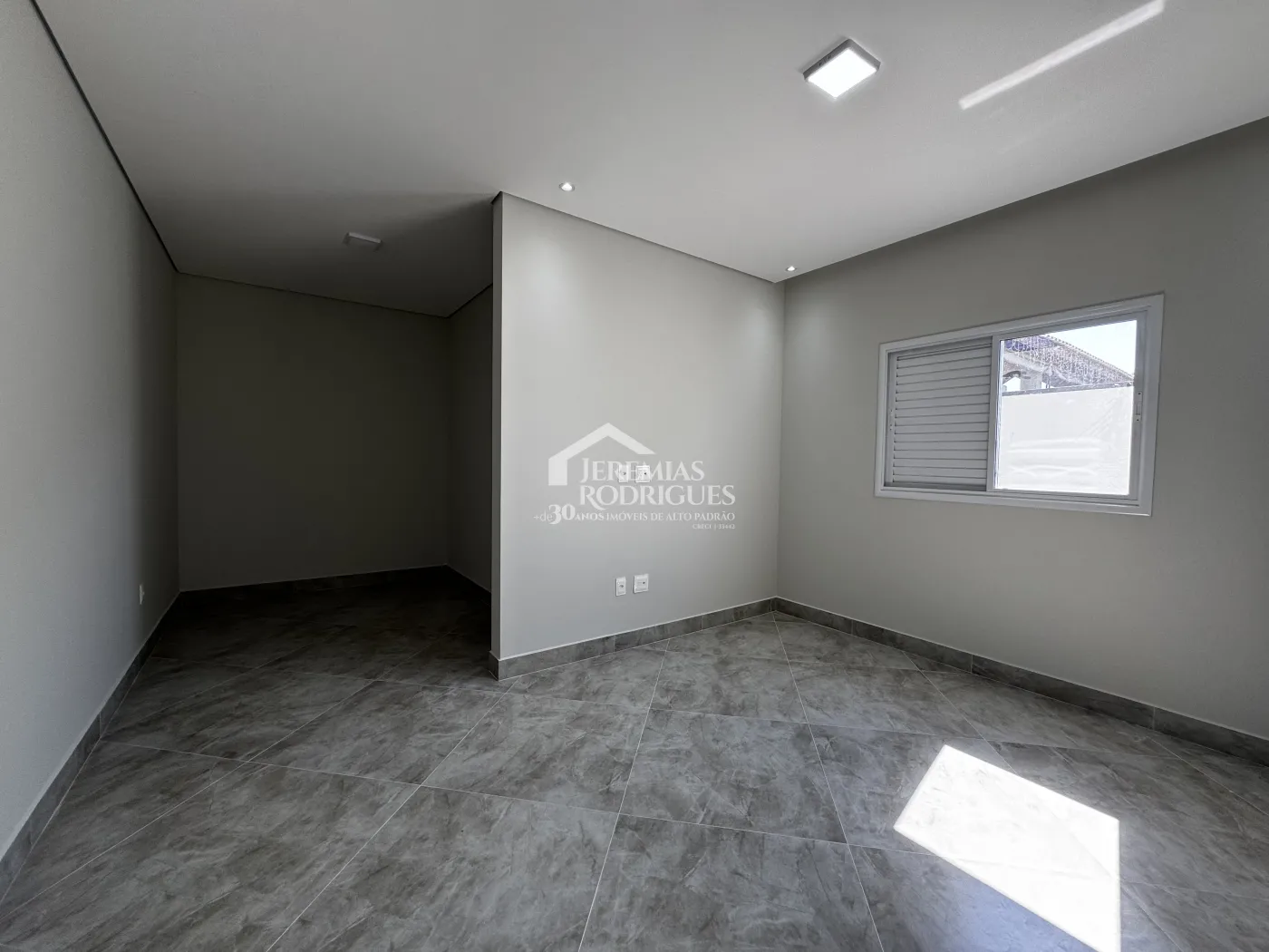 Casa à venda no Condomínio Reserva Bonsucesso em Pindamonhangaba/SP