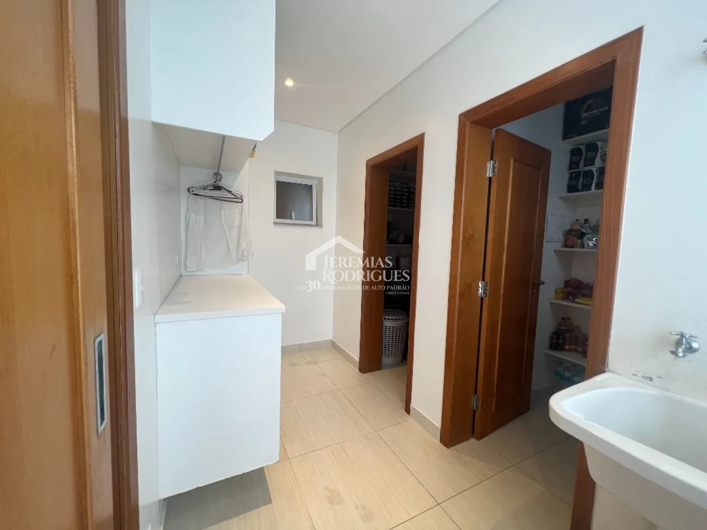 Casa à venda no Condomínio San Marco em Taubaté/SP.