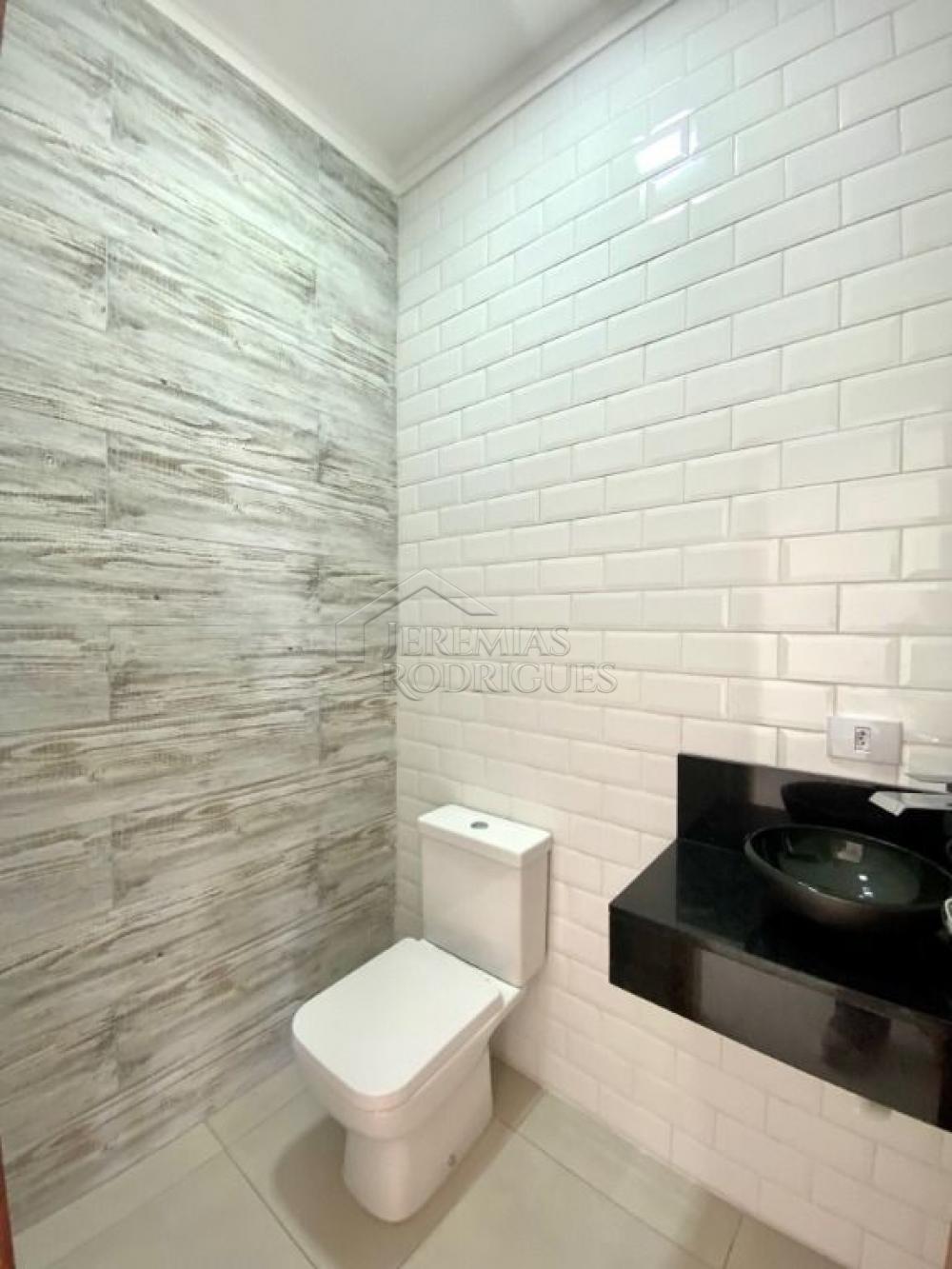 Casa à venda no Condomínio Parque das Araucárias em Tremembé/SP. 