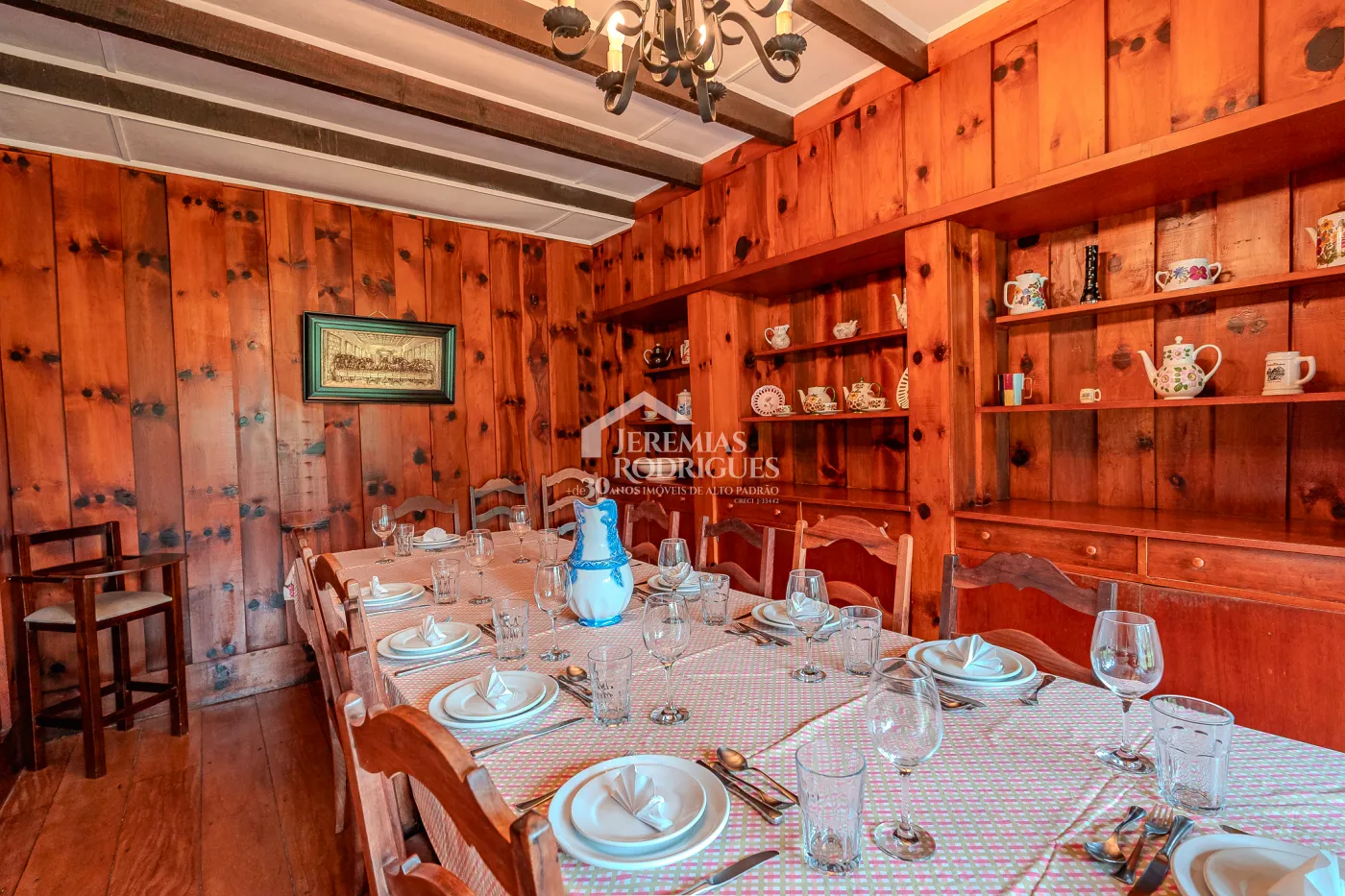 Casa com 9 dormitórios, 694 m² - Condomínio Reserva Figueiredo - Campos do Jordão/SP