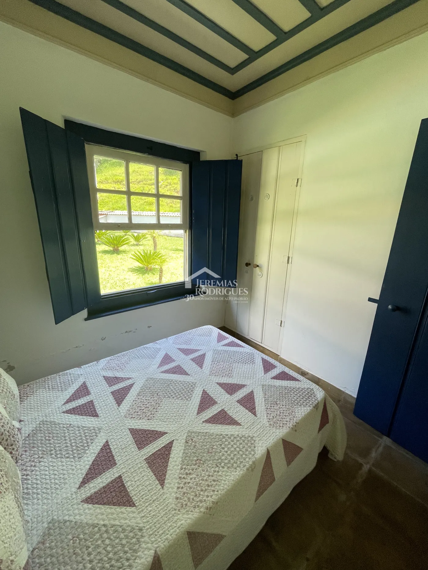 Fazenda com 12 dormitórios - Taubaté/SP