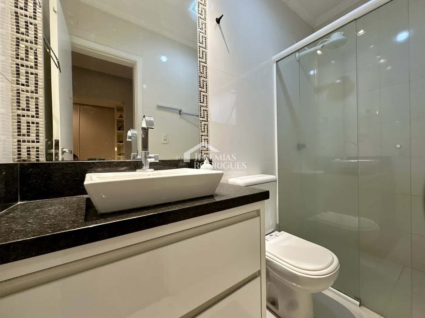 Apartamento com 2 dormitórios, 171 m² - Edifício Solar dos Juritis - Taubaté/SP.
