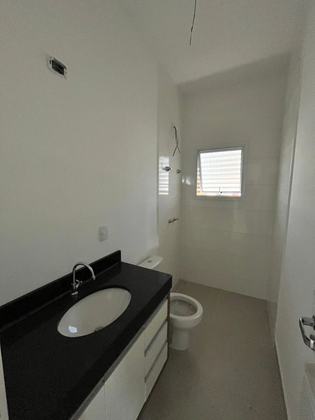 Casa à venda no Vita Village – 3 quartos, suíte, quintal 250 m² | Pindamonhangaba