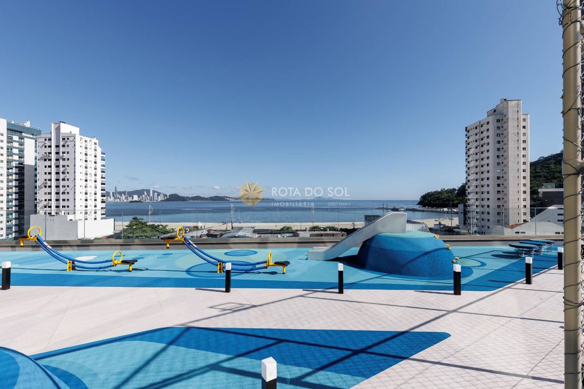 Yachthouse Apartamento Alto Padrão 4 Suítes no Centro de Balneário Camboriú SC