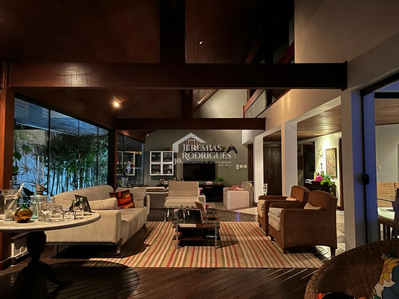 Casa com 3 dormitórios, 480 m² - Jardim Residencial Doutor Lessa - Pindamonhangaba/SP.