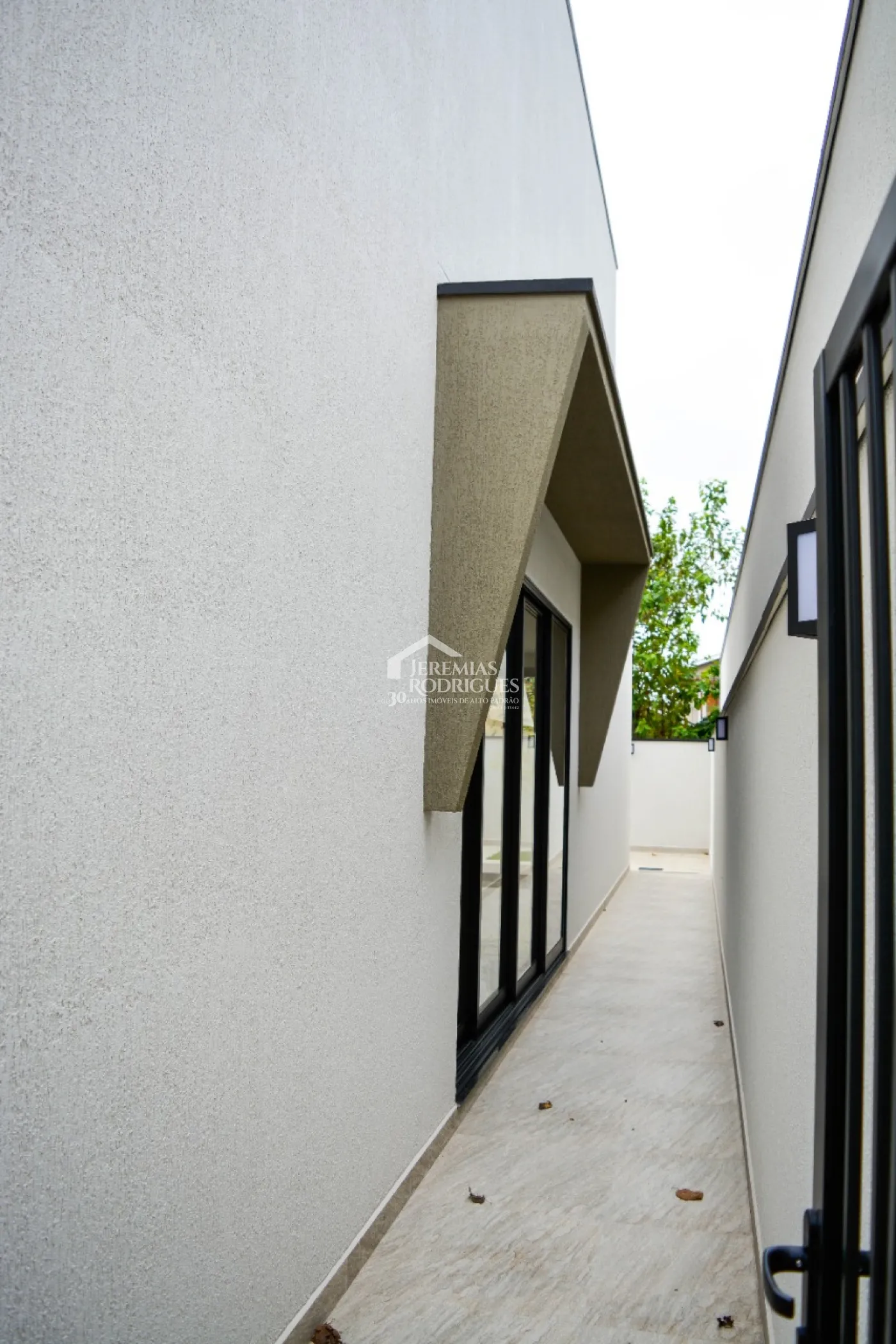 Casa com 4 dormitórios, 245 m² - Condomínio Colinas do Belém - Taubaté/SP