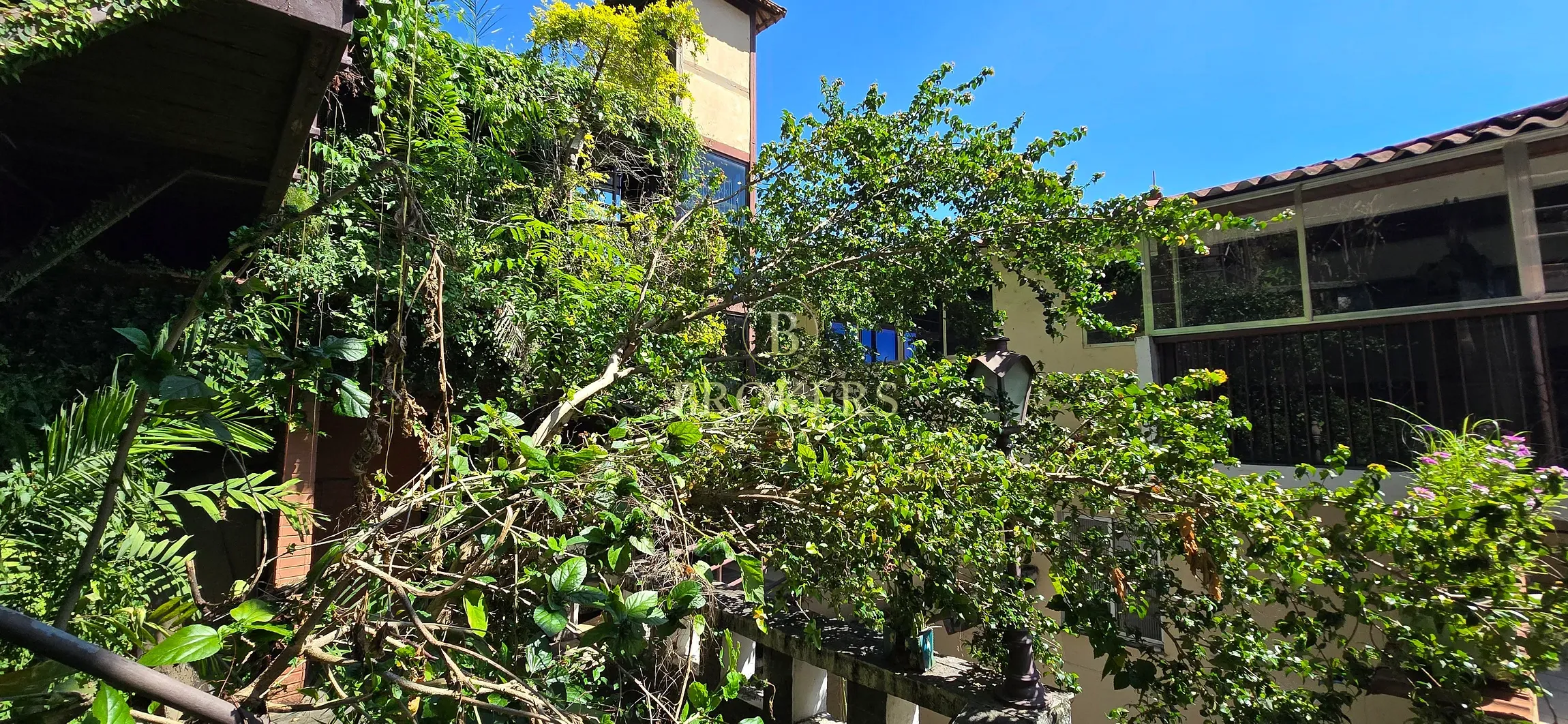 Cobertura única à venda em Santa Teresa: joia bruta triplex com 5 quartos, piscina, área gourmet, r — foto 12