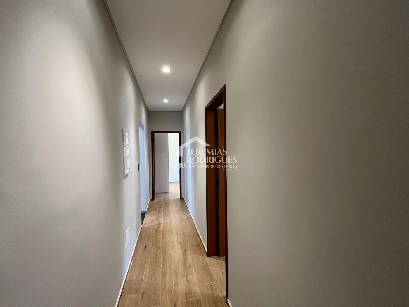 Casa à venda com 3 suítes no Condomínio Cyrela Landscape em Taubaté/SP.