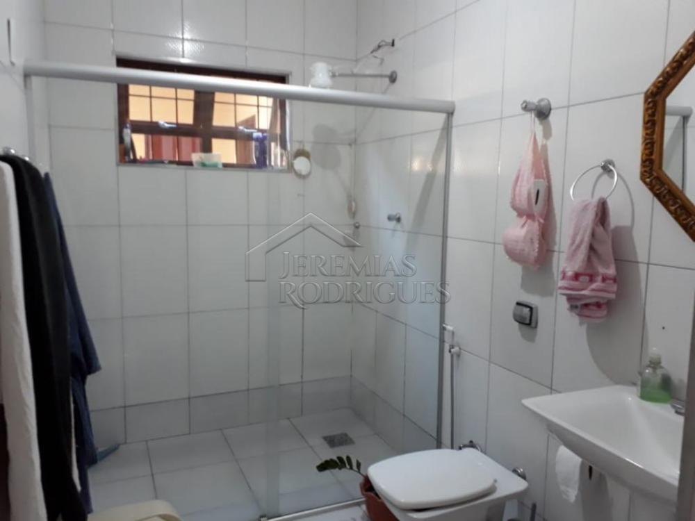 Casa à venda por R$ 680.000,00 - Pindamonhangaba/SP