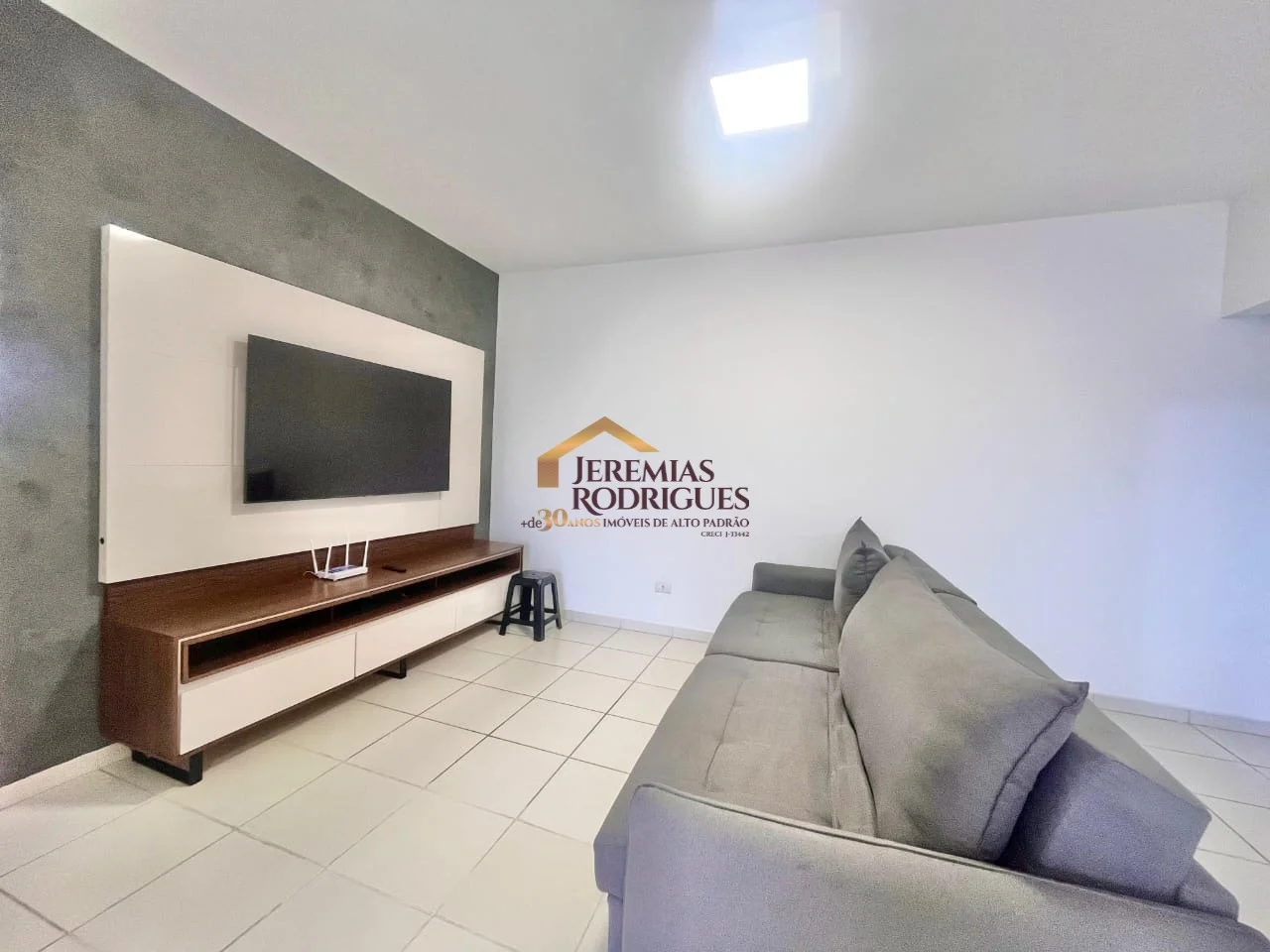 Apartamento Semi mobiliado, porteira fechada à venda no Bairro do Itaguá em Ubatuba/SP. — foto 3