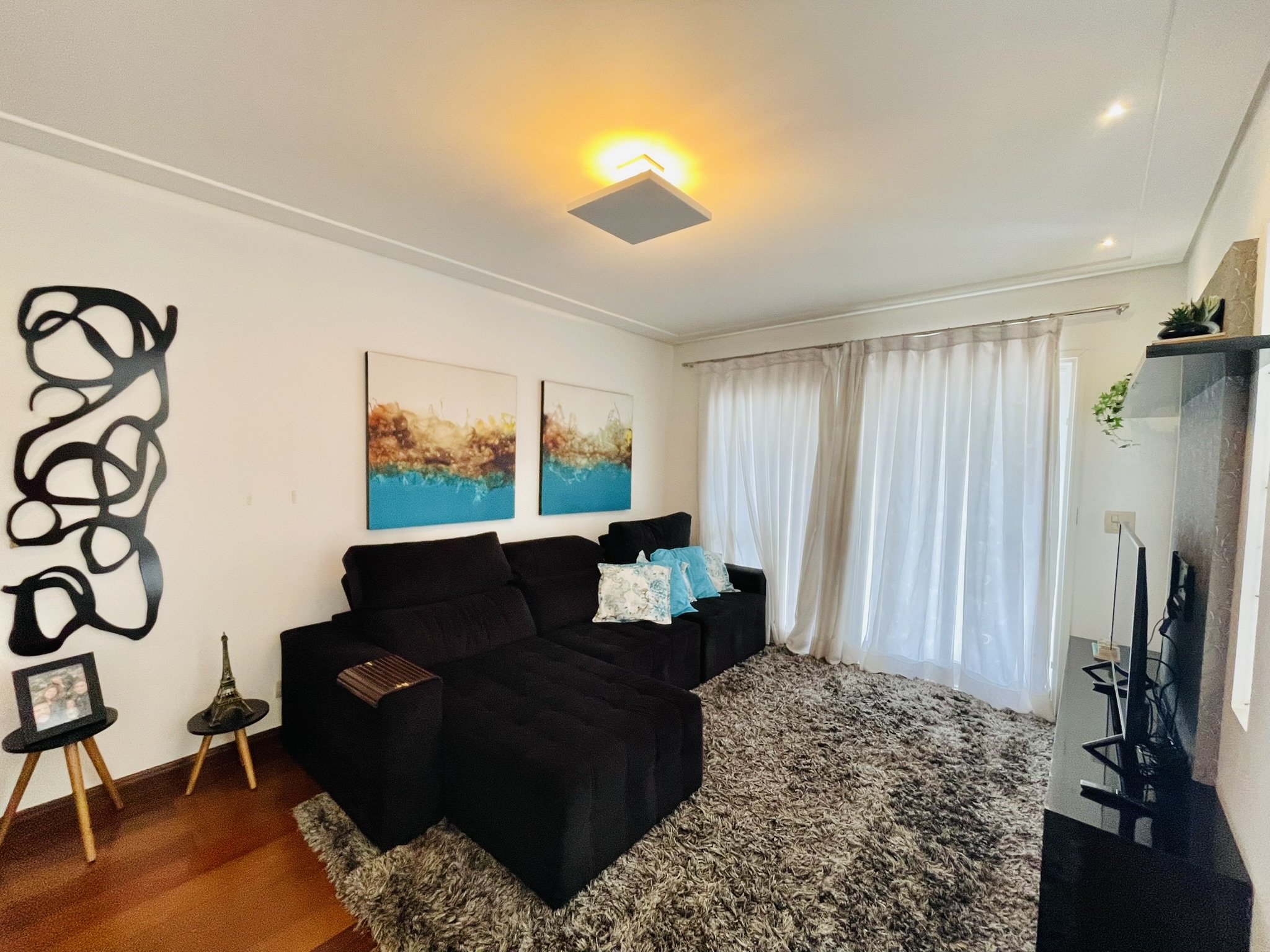 Casa para venda com 4 dormitórios no Condomínio Campos Do Conde I em Tremembé/SP