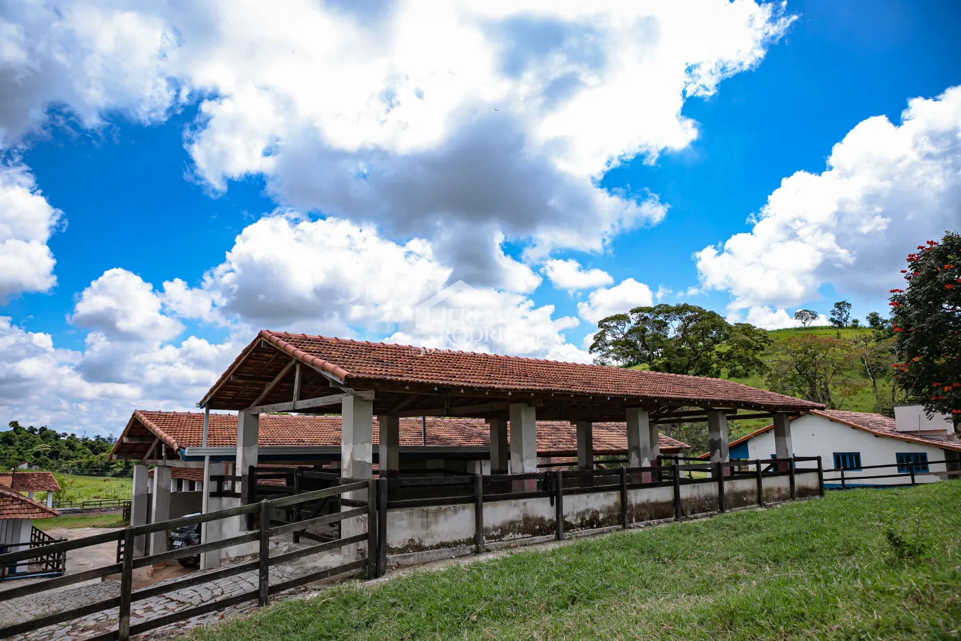 Fazenda com 2.808.000 m² - Caçapava/SP
