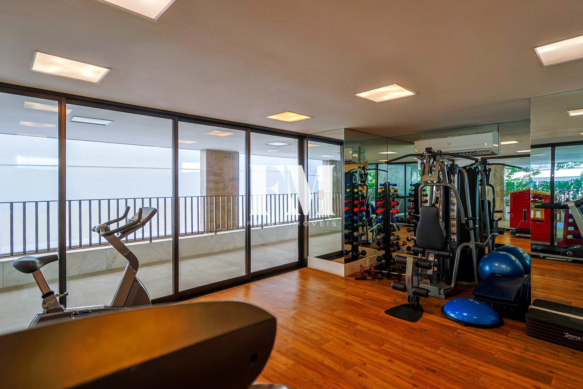 Exclusividade no Leblon: Imponente Apartamento de 187m² a Apenas 60 Metros da Praia na Av. Afrânio de Melo Franco - foto 33