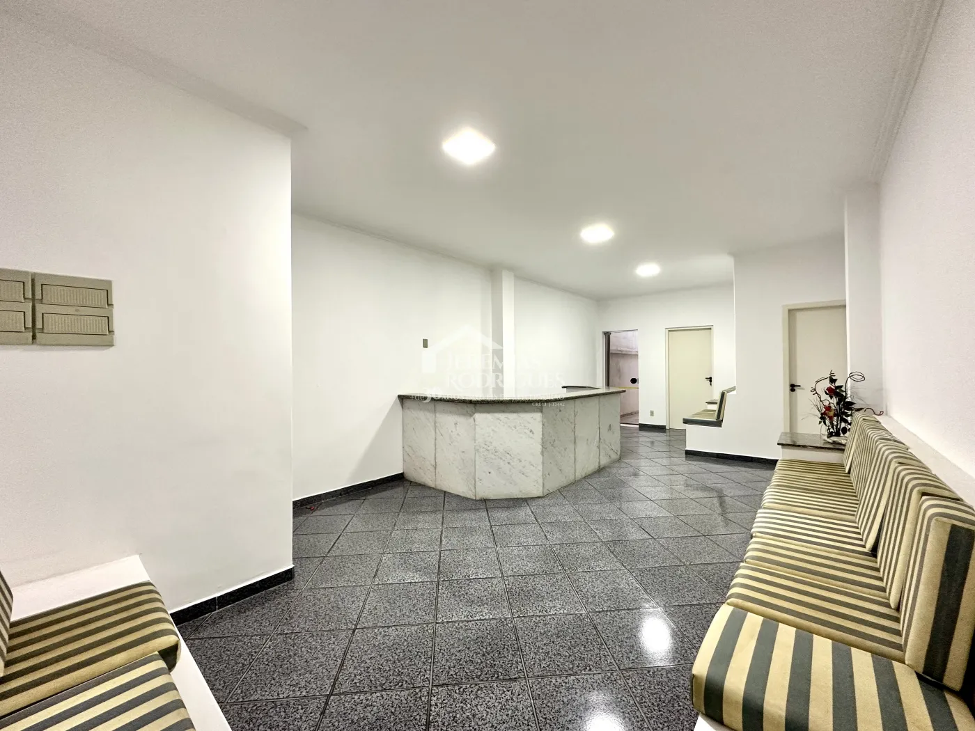 Ponto comercial no Centro de Taubaté/SP