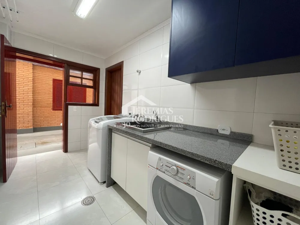 Casa com 4 suítes, 350 m² -  Vila Francalanza - Campos do Jordão/SP.