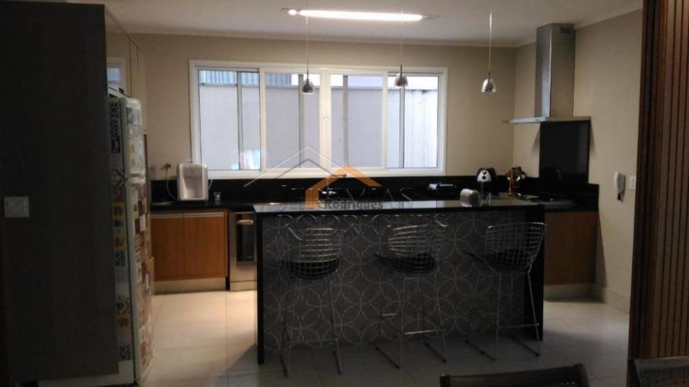 Casa à venda em Taubaté/SP